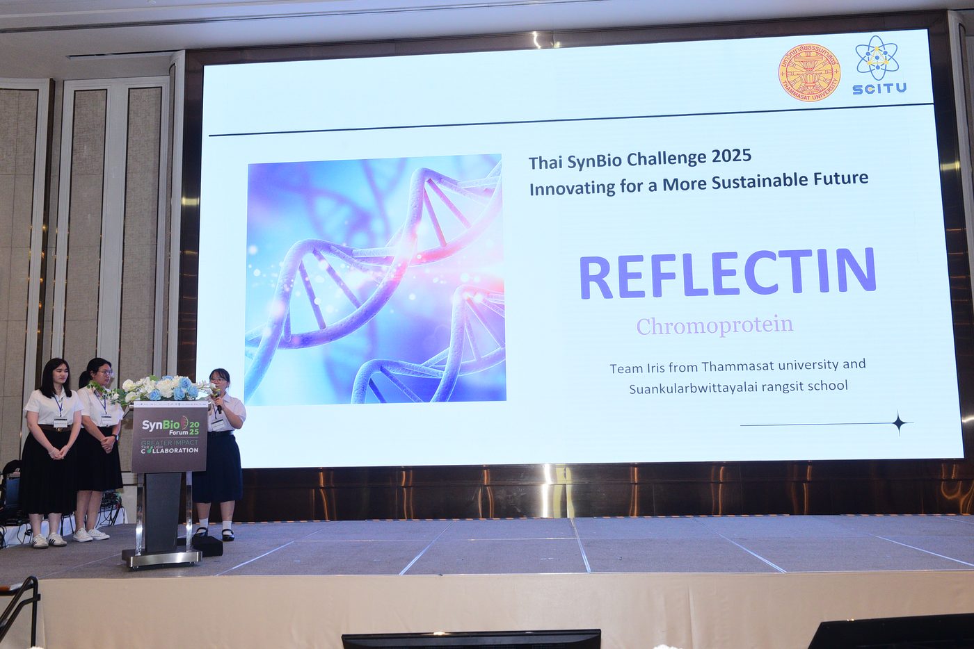 Team presentation at SynBio Forum 2025